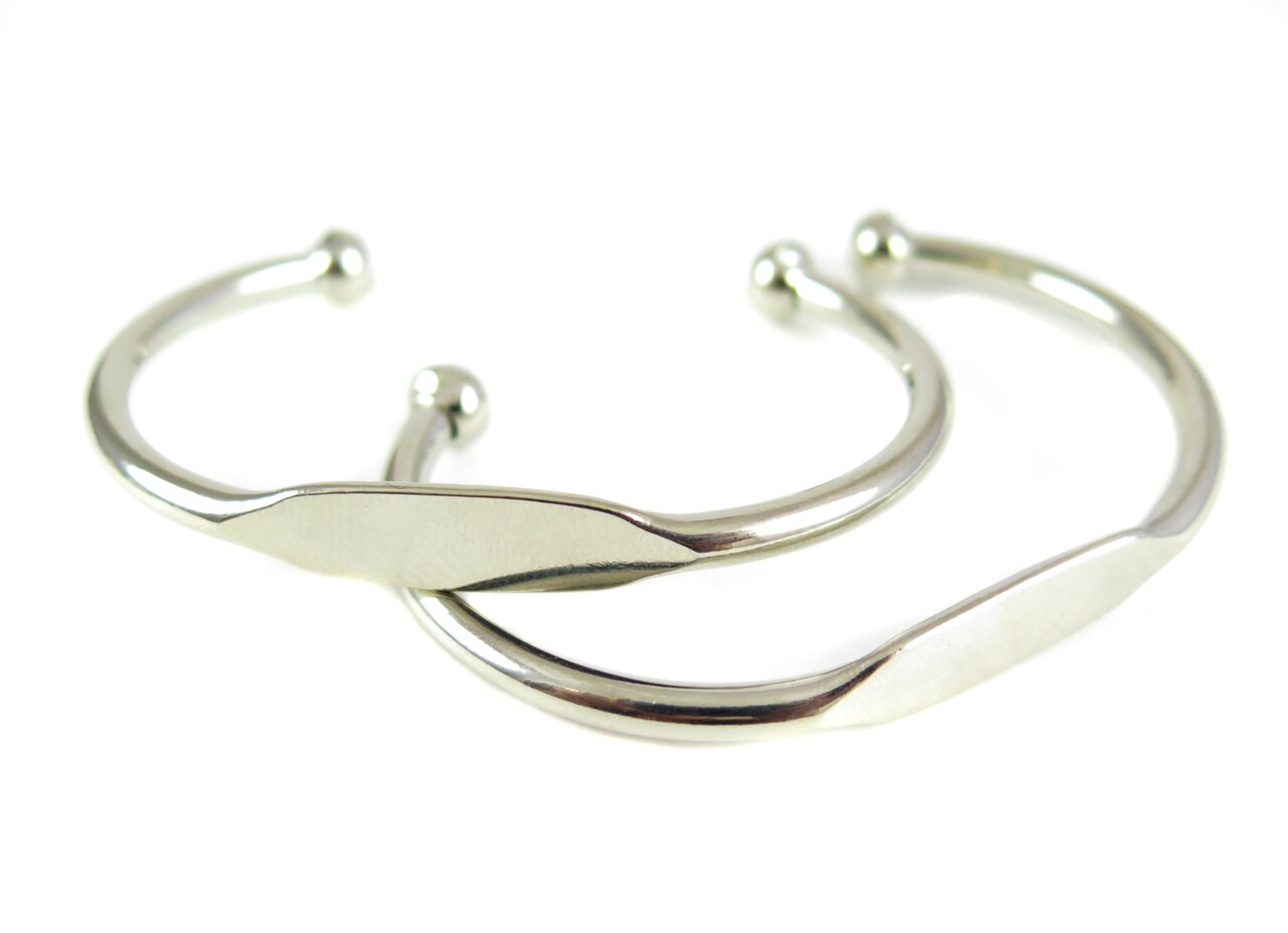 Engraving Cuff Bracelet - Small Wrist / Child Size (J617) (1x)